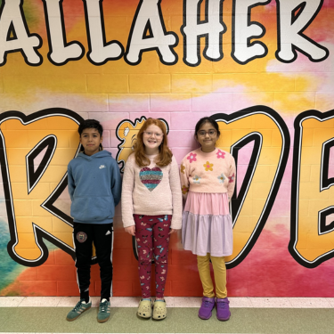  Photo of students from Gallaher Stock Market Team